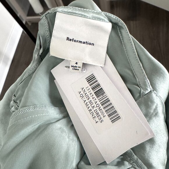 Reformation Anaiis Silk Maxi Dress NEW Aquamarine Open Back High Neck Size 4 - Picture 6 of 7